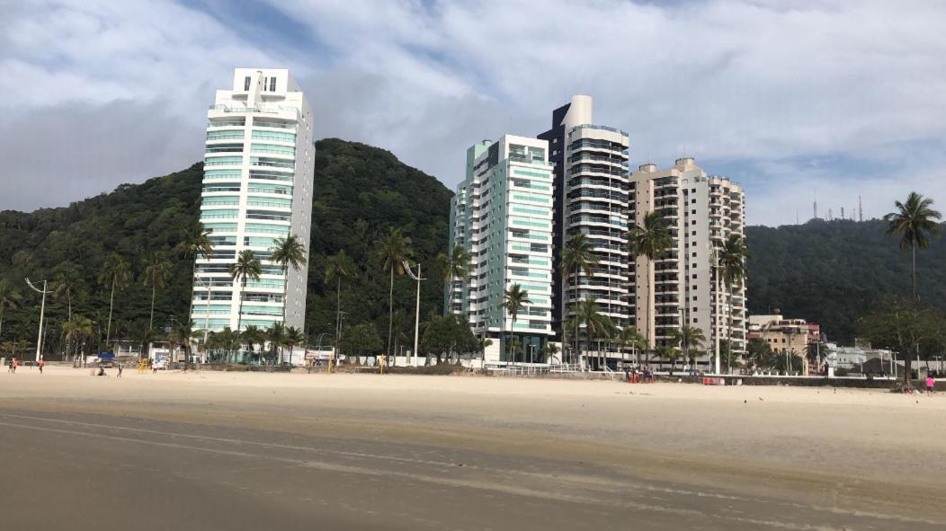 3 Dormitorios No Guaruja, Proximo Ao Aquario! Sinta-Se Em Casa! Exterior foto